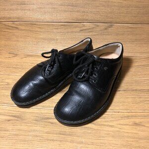 Finn Comfort women black lace up leather derbies, 9.5